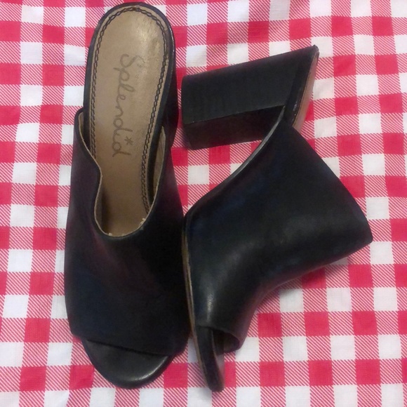 Splendid mules - Picture 2 of 2